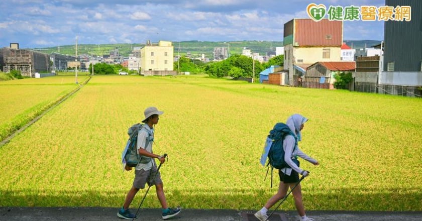 向小耳症父親道歉! 22歲大學生徒步西台灣26天募得7.6萬響應支持顱顏友善