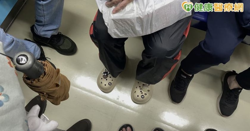 北捷男疑恐慌發作遭拍片上傳社群！醫談何謂恐慌症 民眾如何提供協助？