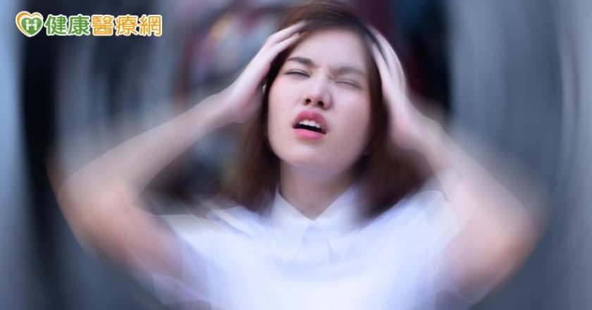45歲婦2次意識不清、肢體無力就醫 竟是「罕見靜動脈畸形」
