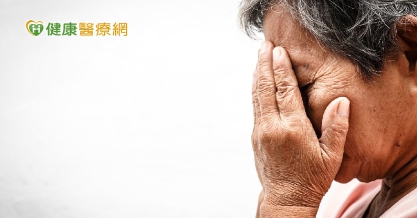 5旬婦拔牙感染竟導致失明！　輕忽鼻竇炎引發嚴重併發症