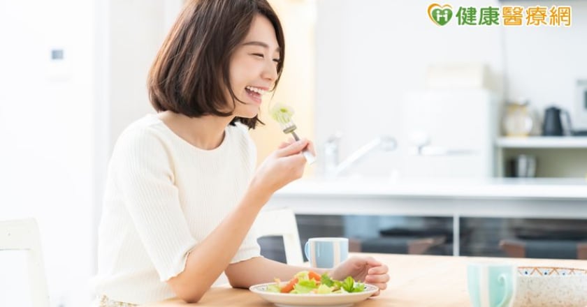 為減肥不吃早餐?韓研究:不按「生理時鐘」吃飯 減重不成還影響血糖!