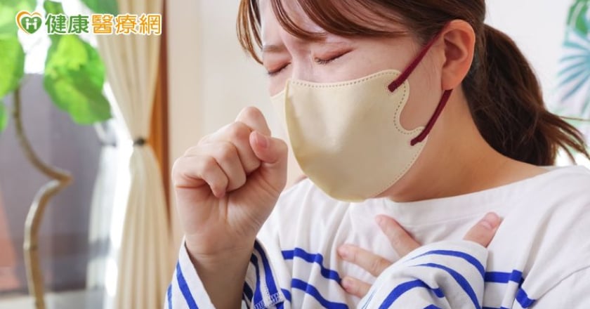 秋冬鼻塞、乾癢咳不停？醫教你分辨「過敏」還是「血管型」鼻炎