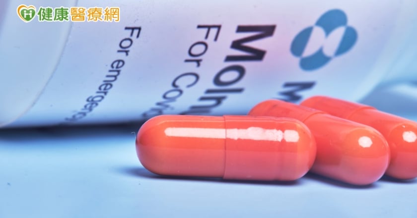 Omicron來襲　COVID-19口服藥降低新冠肺炎重症機率