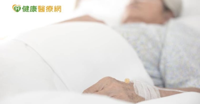 4類腸胃癌患者適用 健保12月給付「十二指腸支架系統」