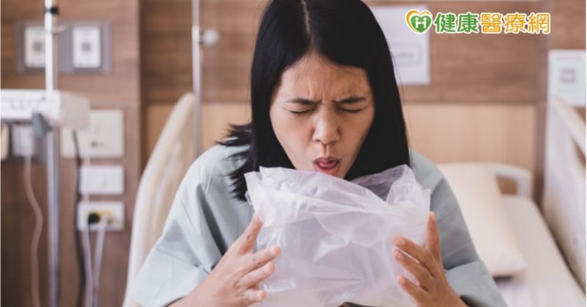 全身麻醉後出現噁心、嘔吐副作用？　醫：術前可先評估預防