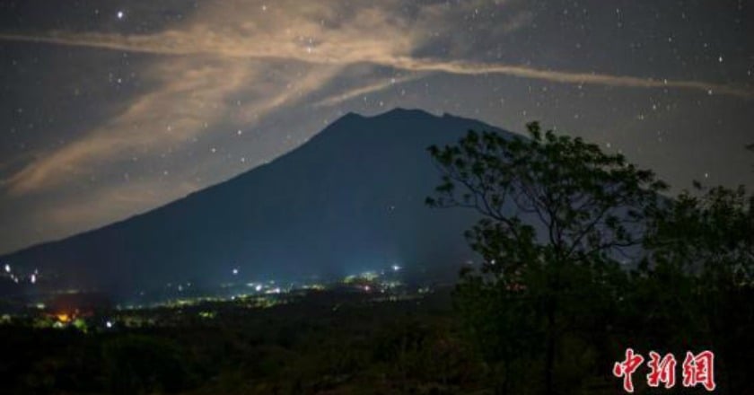 峇里島火山恐噴發 超過14萬人疏散
