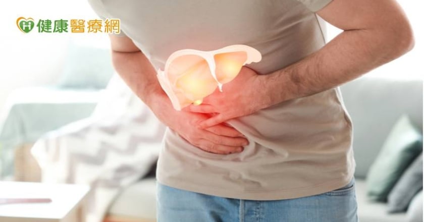 中年糖友腳腫險截肢　就醫驚見肝藏「肝膿瘍」