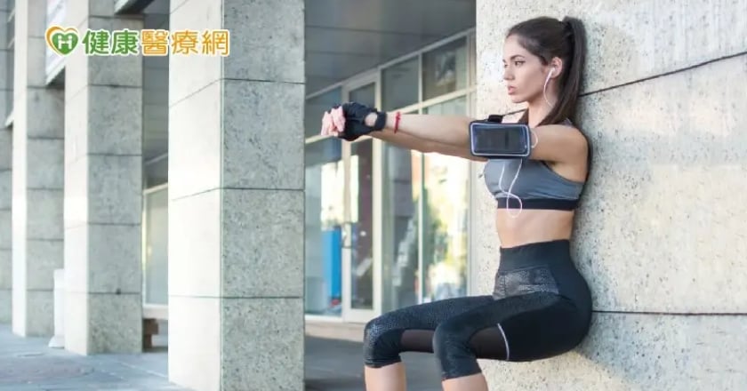 5種運動預防中風 國外分析:這樣蹲降血壓最有效
