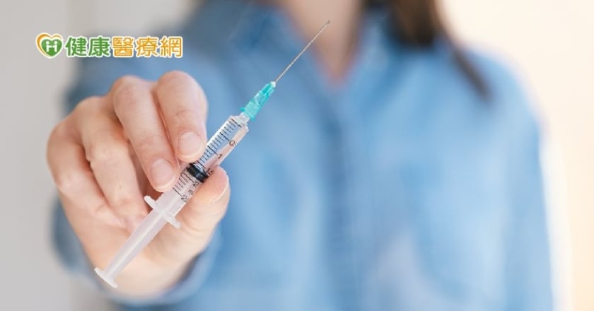 打針、抽血前必看!了解「暈針」原因及預防方法 別再臉色發白、暈倒