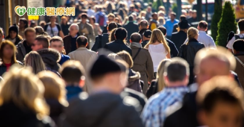 本世紀末恐剩60億人　國外研究：社會越進步人口越少