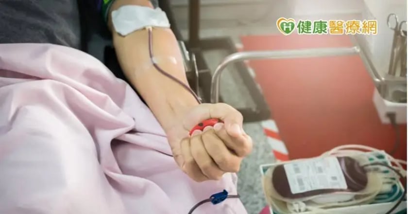 捐血後補鐵補對了嗎？醫師教你正確觀念！　沒「它」吃下的鐵無法被吸收