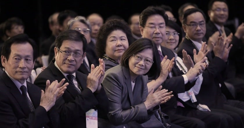 政府帶頭加薪 蔡英文：盼企業也把利潤分給員工