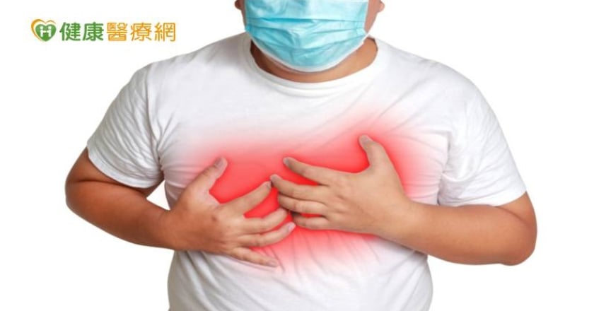 25歲男胸部直逼B罩杯　醫揭常見原因