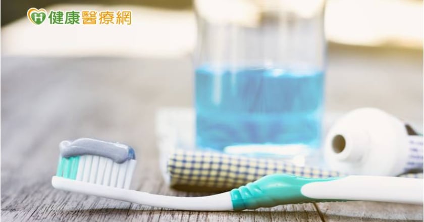 牙膏v.s.漱口水怎麼挑？　食藥署列注意細節