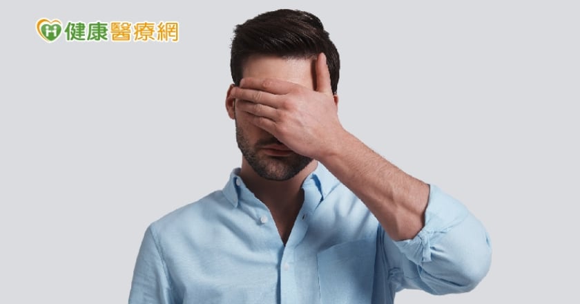 長期菸酒左眼突中風失明　高壓氧神救援恢復視力