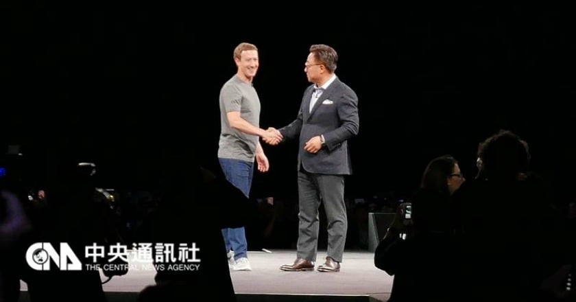 三星Galaxy S7亮相 臉書創辦人現身力挺